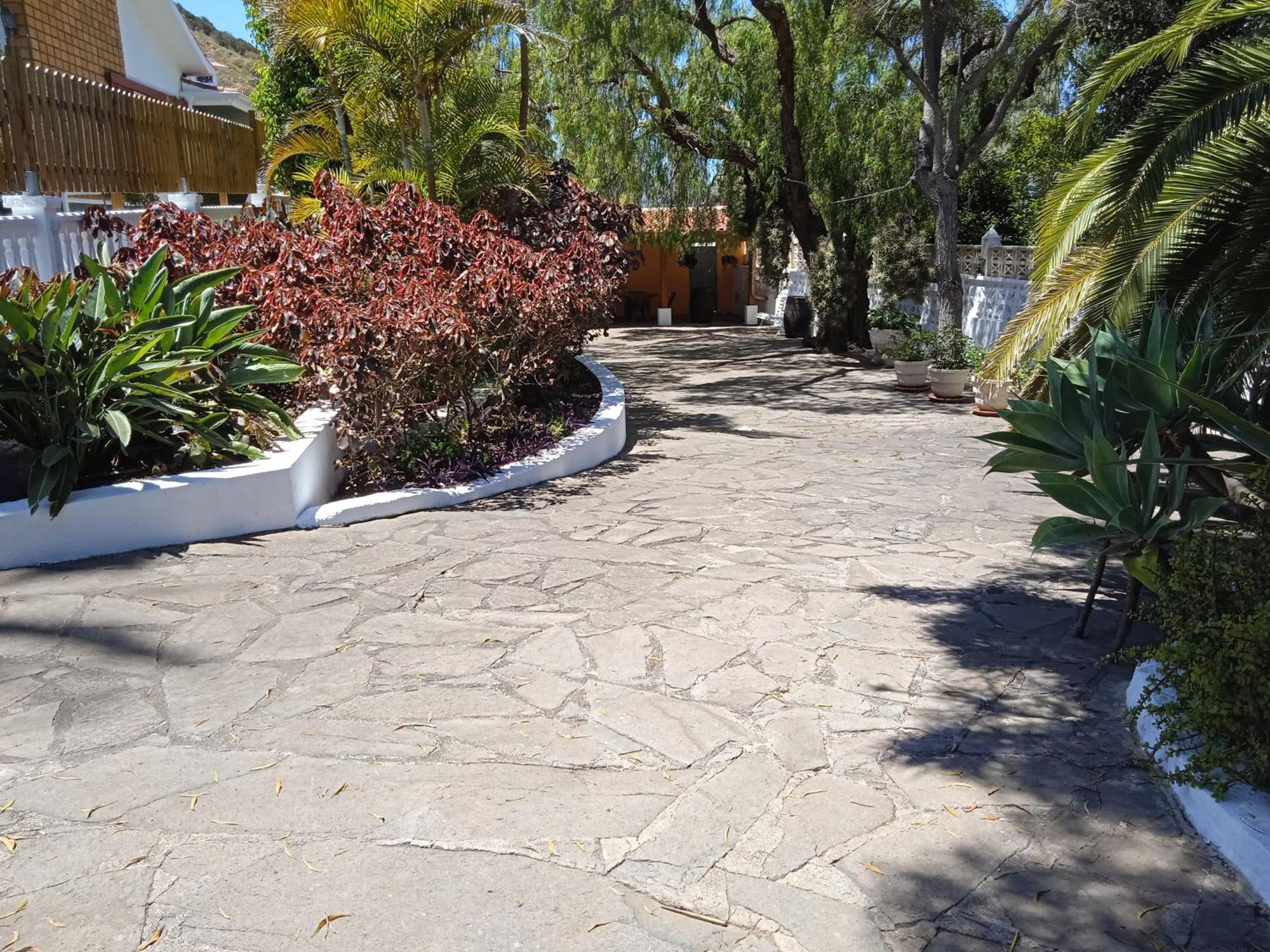 Casa Con Jardin Para Familias Y Grupos Тегесте Экстерьер фото